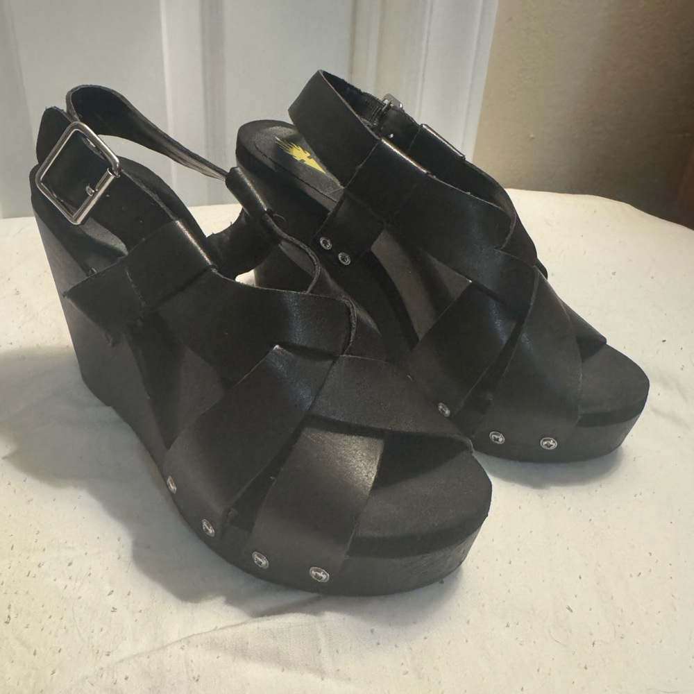 Volatile Black Strappy Wedge Sandals